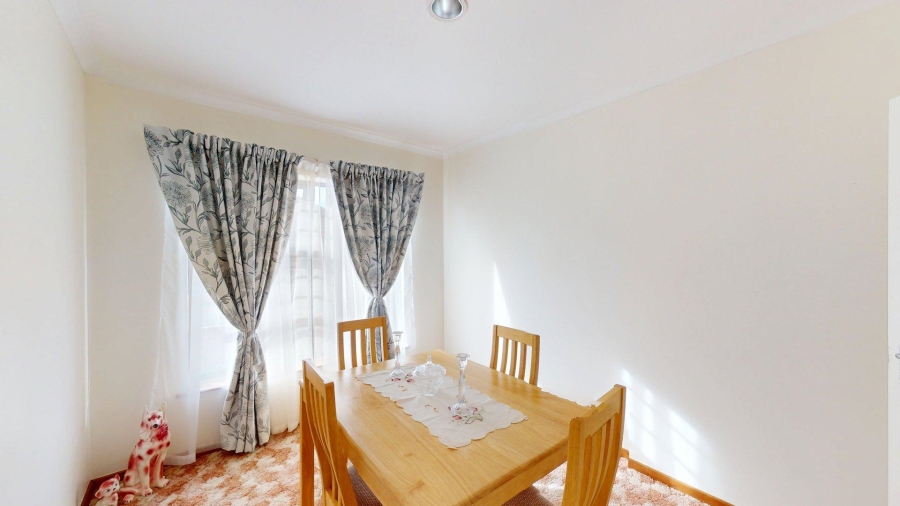 2 Bedroom Property for Sale in Sherwood Eastern Cape